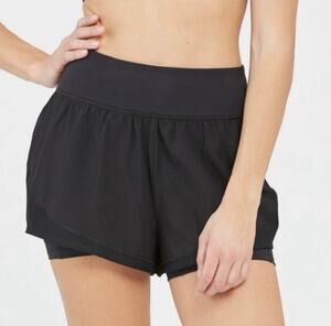 Spanx Get Moving Athletic Running Workout Double Layer Shorts in Black, Med.